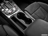  Cup holders photo